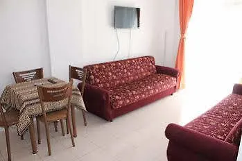 Marina 2* مرمريس