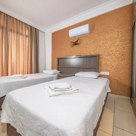 Hotel Marina 2*
