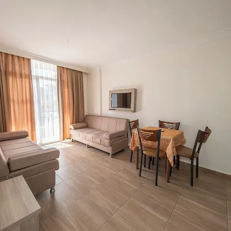 Marina Hotel 2*
