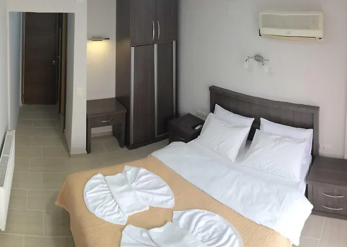 Marina Hotel