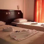 Marina فندق 2*